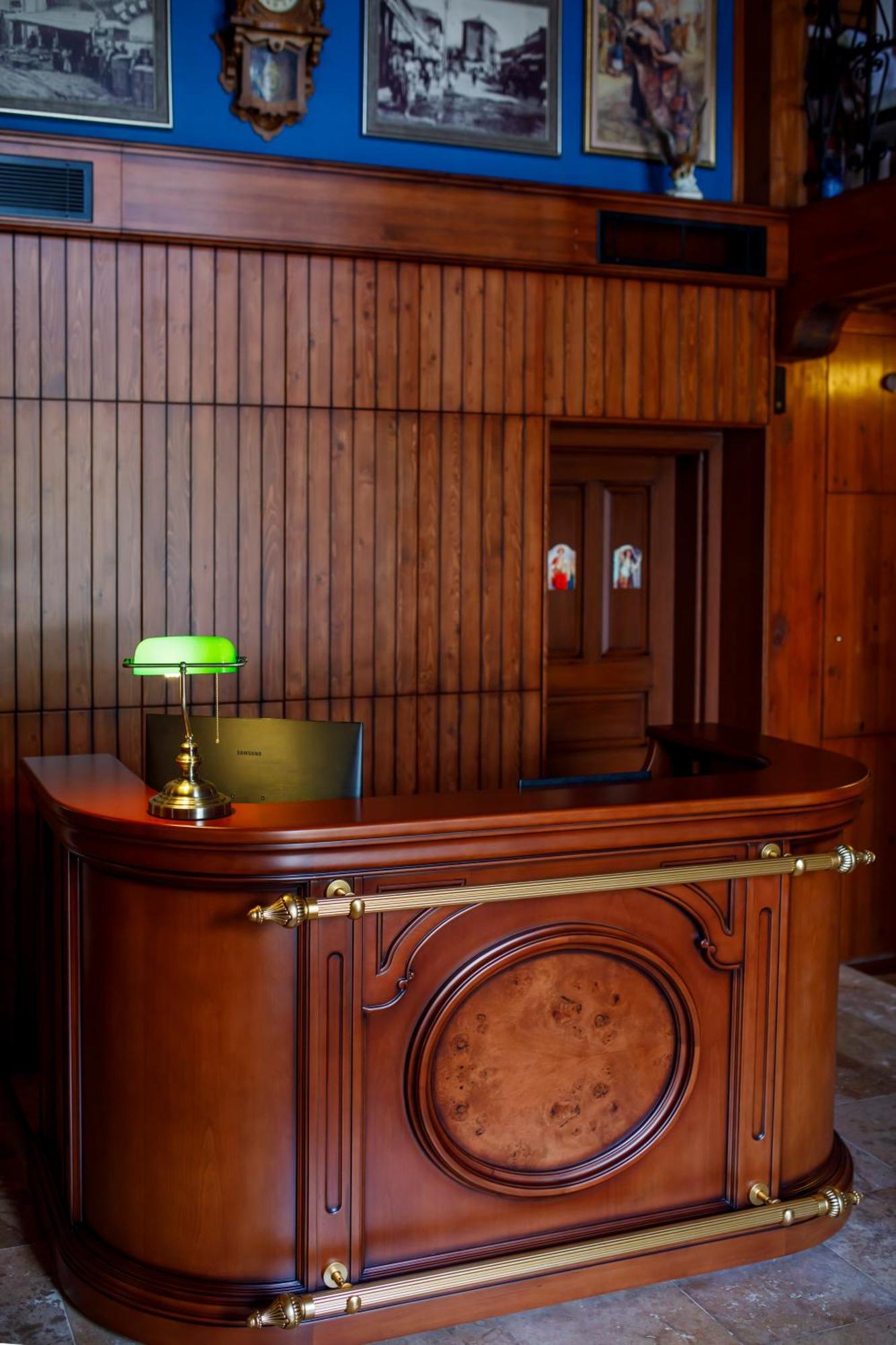 Bosnali Hotel 3*
